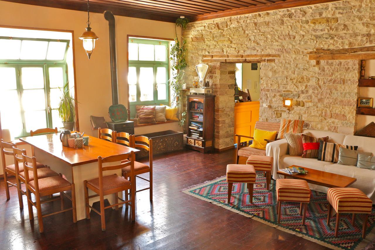 Stone City Hostel Gjirokaster Bagian luar foto